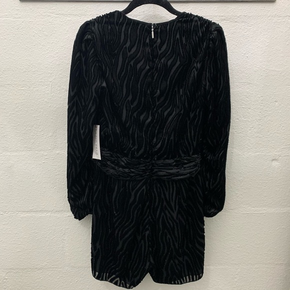 SAYLOR Zabra Burnout Romper - Picture 4 of 4